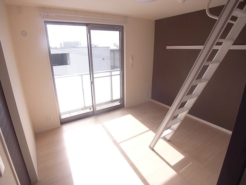 ヴィラージュ山手の物件内観写真