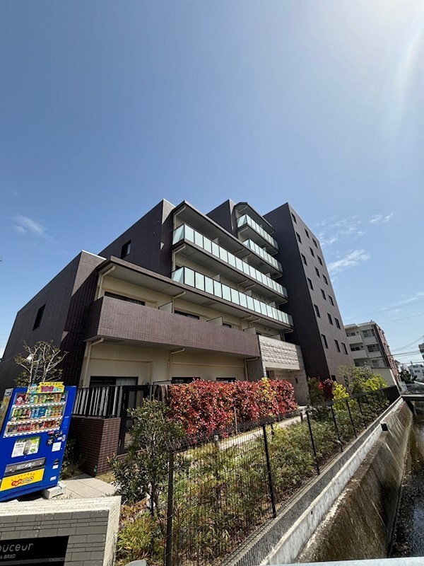 LaDouceur西宮北口の物件外観写真