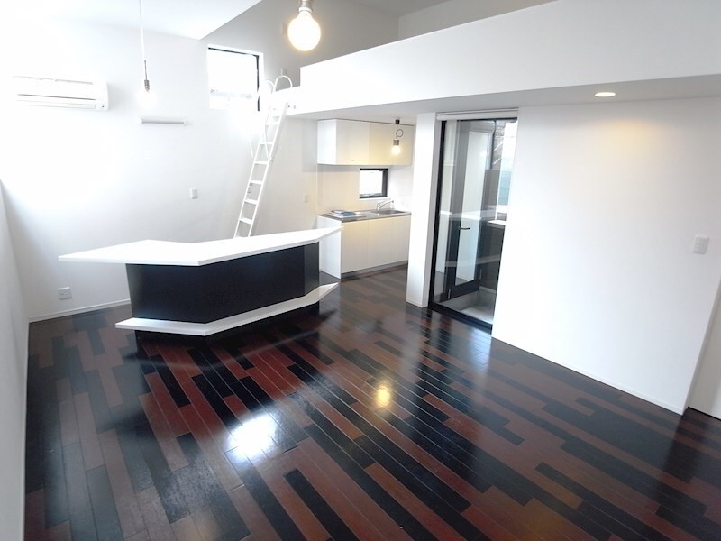 パロス山本通りの物件内観写真