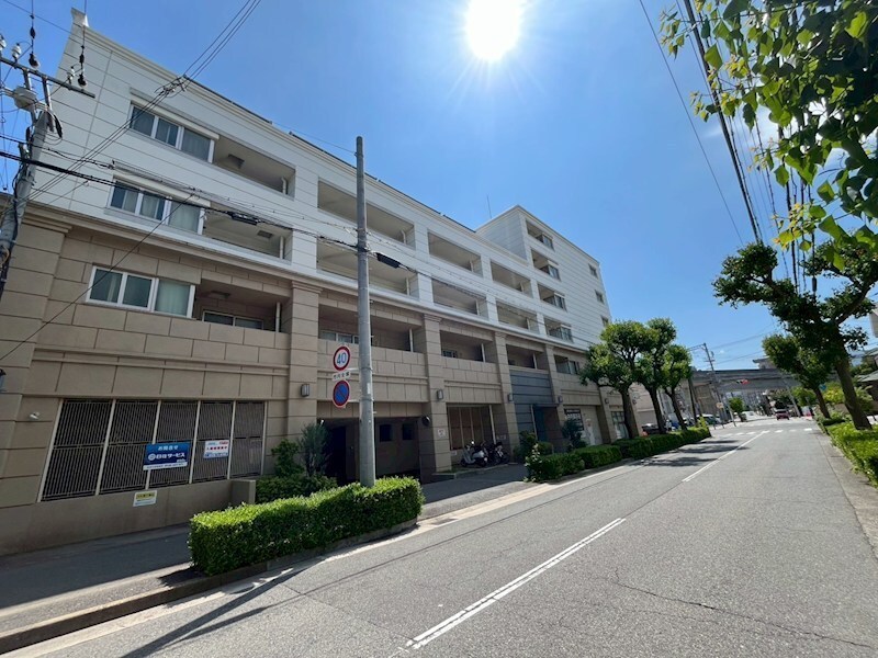 西宮アネックスの物件外観写真