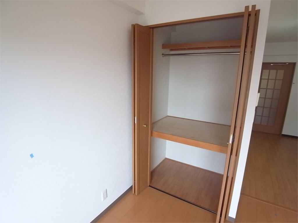 タカマツ神戸駅南通の物件内観写真