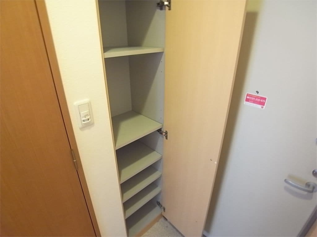 タカマツ神戸駅南通の物件内観写真