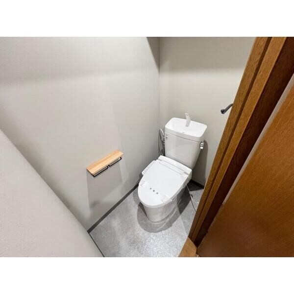 ＶＩＶＡ甲陽の物件内観写真