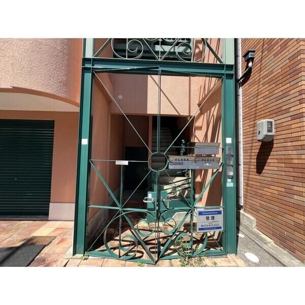 ＶＩＶＡ甲陽の物件内観写真