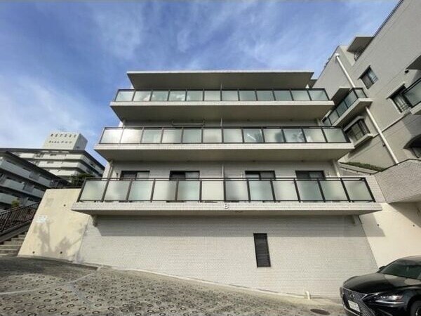 イトーピア甲陽園の物件外観写真