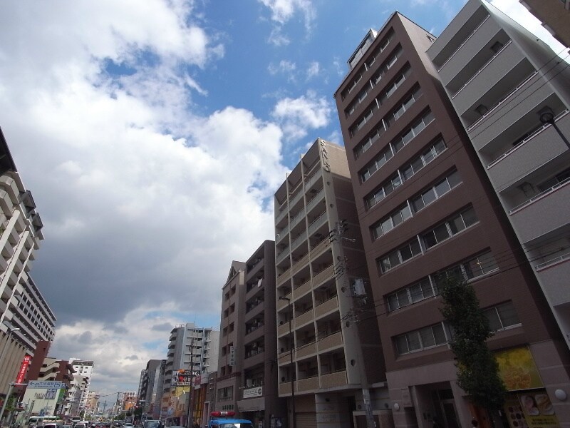 グラン・シーマの物件外観写真