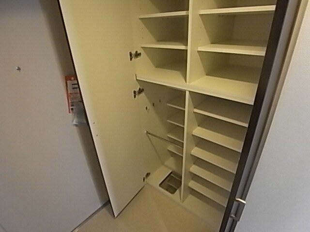 エステムプラザ神戸三宮ルクシアの物件内観写真