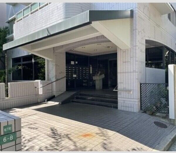 白鷹松下町マンションの物件内観写真