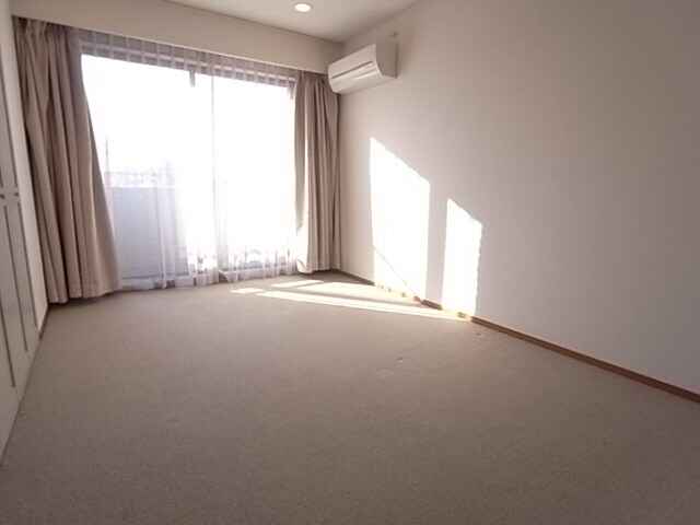 芦屋ロイヤルホームズの物件内観写真