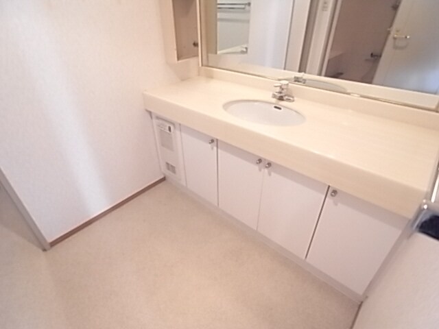 芦屋ロイヤルホームズの物件内観写真