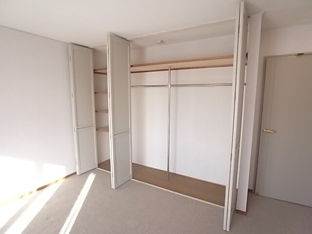 芦屋ロイヤルホームズの物件内観写真