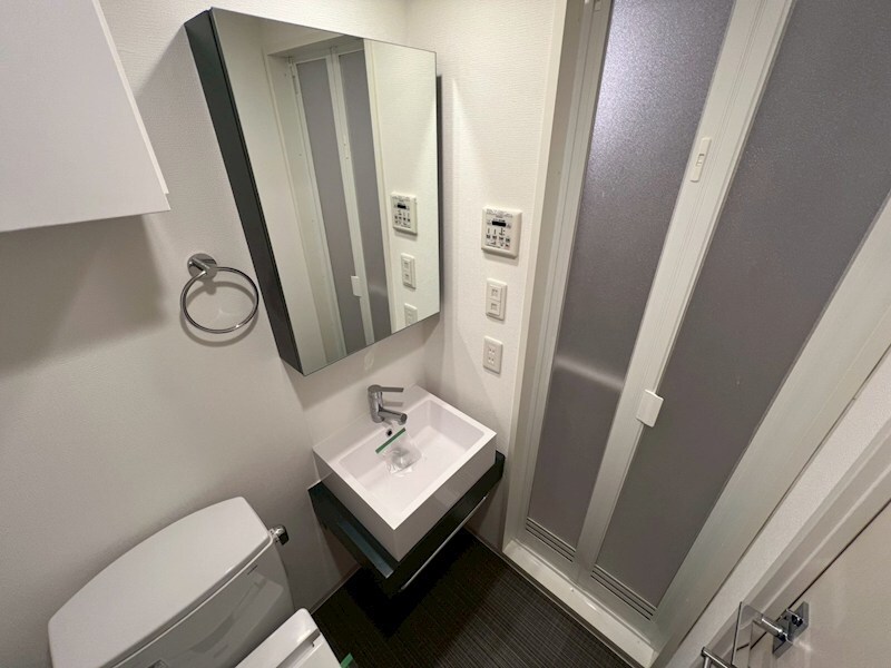 SERENiTE三宮の物件内観写真