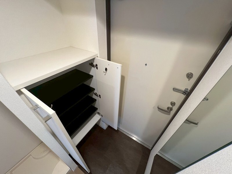 SERENiTE三宮の物件内観写真