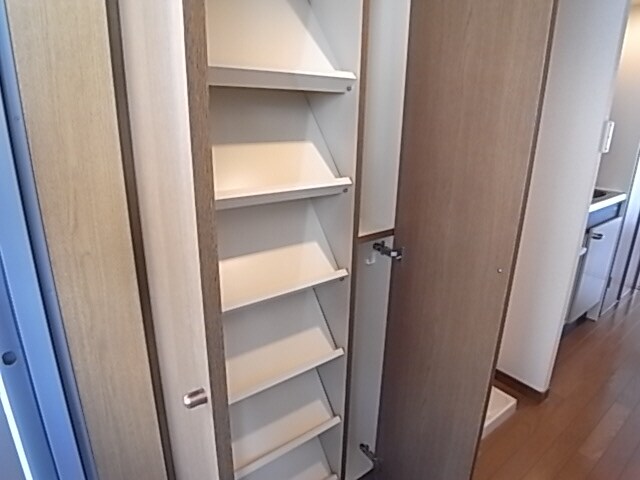 サンフォーレ岡本の物件内観写真