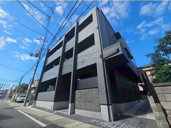 ルナ大久保駅前の物件外観写真