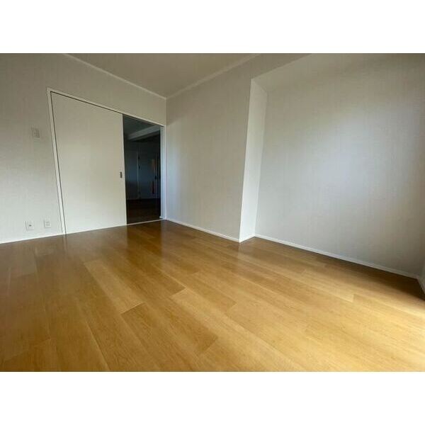 明石大窪住宅四号棟の物件内観写真