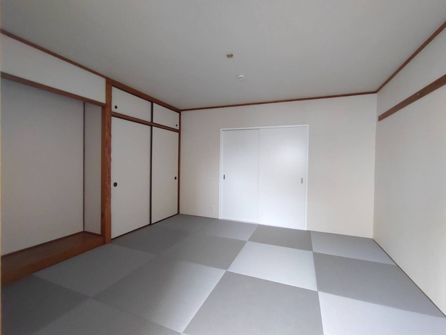 明石大窪住宅四号棟の物件内観写真