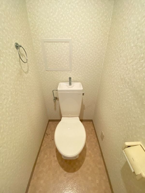 アモル甲東園の物件内観写真