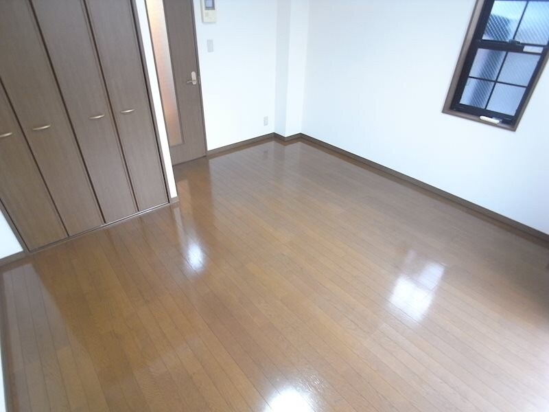 ルミエール下條の物件内観写真