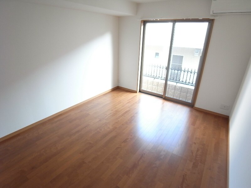 ワコーレヴィアーノ須磨寺町の物件内観写真