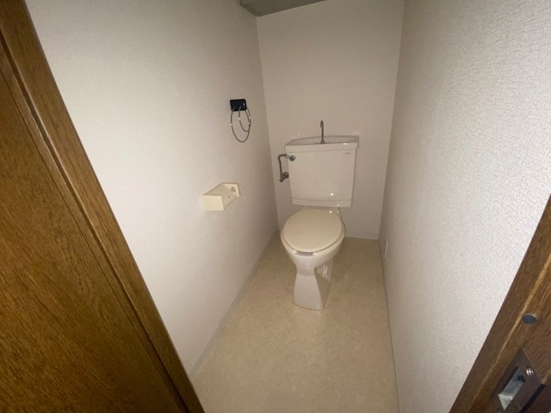 サンプラザ本山南の物件内観写真