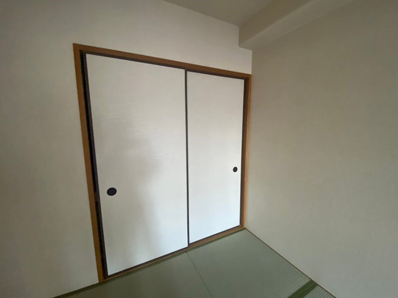 サンプラザ本山南の物件内観写真