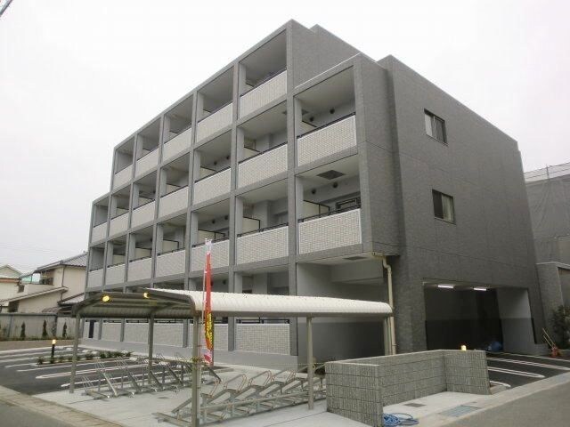 ラ・ロゼベールIIの物件外観写真