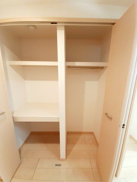 ラ・ロゼベールIIの物件内観写真