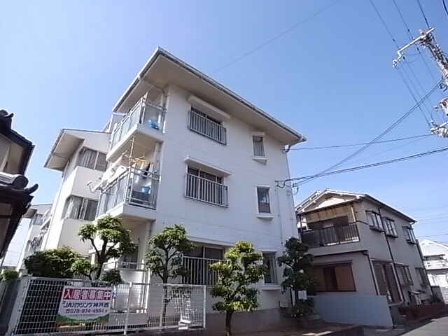 ハイツ北別府の物件外観写真