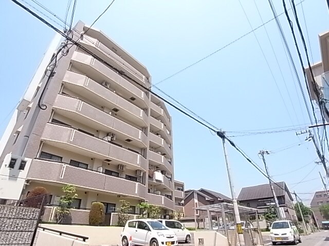 コンセール中道の物件外観写真