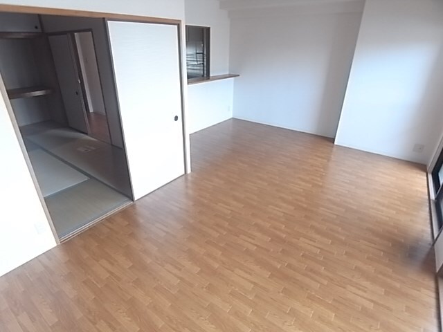 コンセール中道の物件内観写真