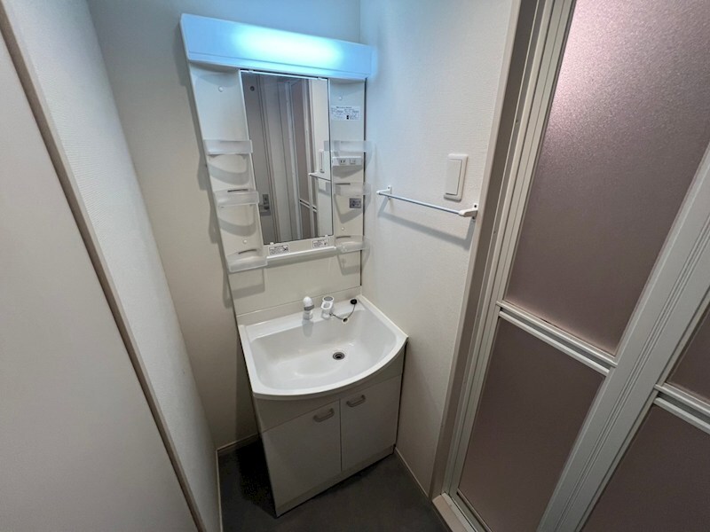 リブリスカイブルーサンの物件内観写真