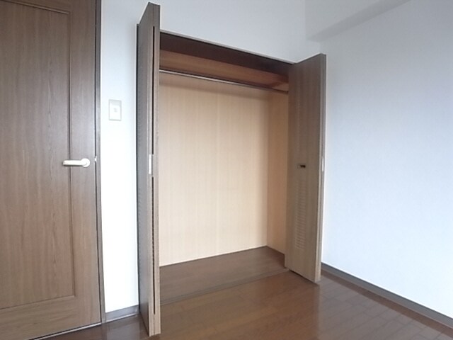 ラ・セーヌ兵庫の物件内観写真