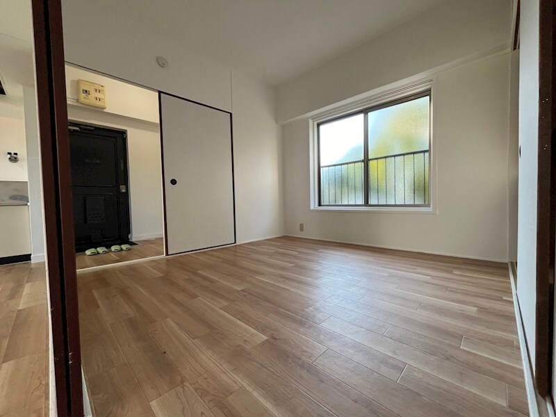 ドミールサニー緑町１号棟の物件内観写真