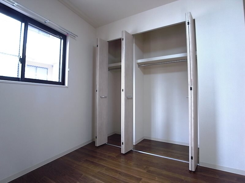 ファルマシアントアロードの物件内観写真