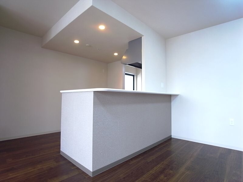 ファルマシアントアロードの物件内観写真