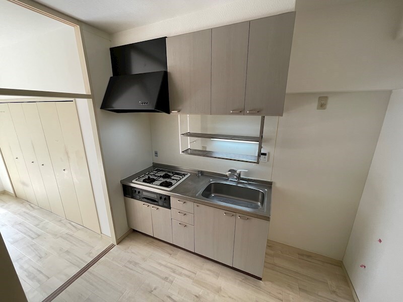 コスタレイ神戸三宮の物件内観写真