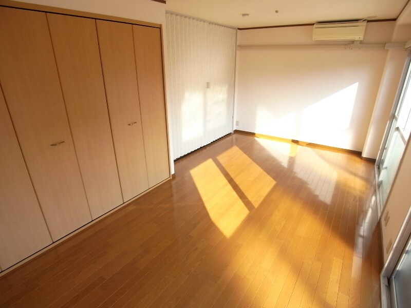 ホワイトヒルの物件内観写真