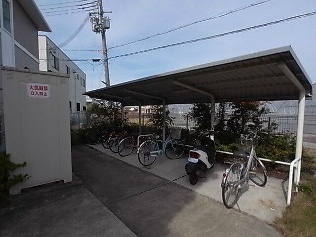伊川谷駅 バス16分  西河原下車：停歩2分 1階の物件内観写真