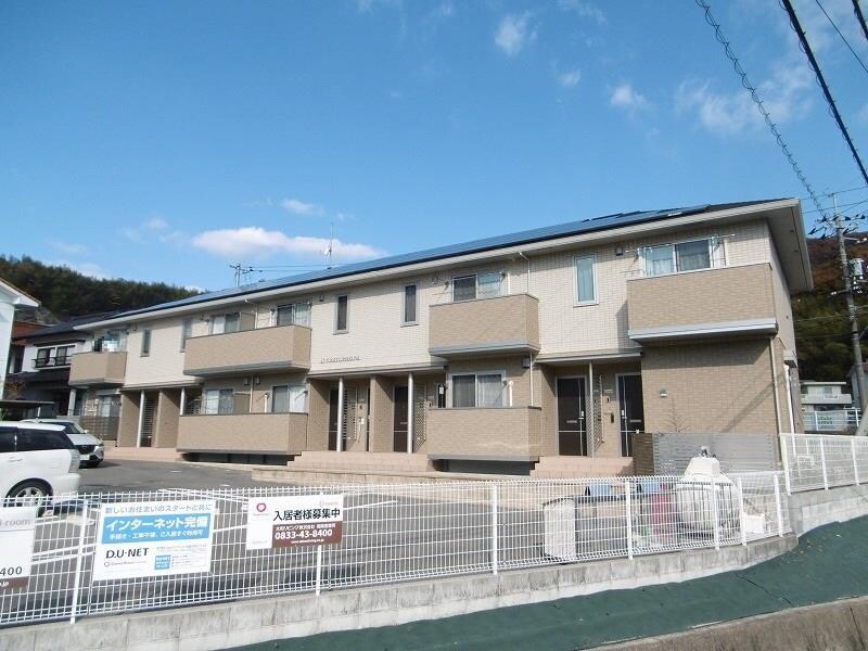 D-room岩国の物件外観写真