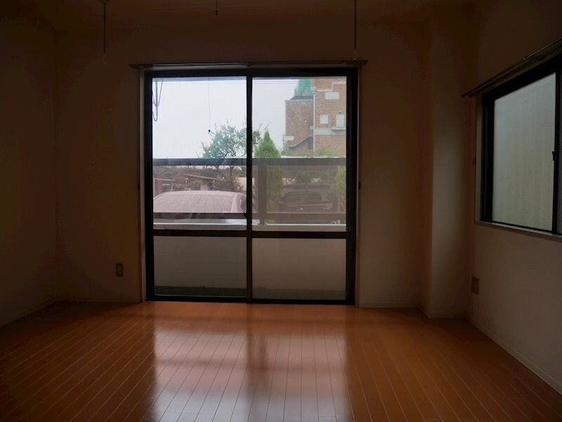 ローランハイツの物件内観写真