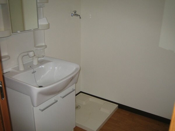 宇都宮駅 徒歩20分 4階の物件内観写真