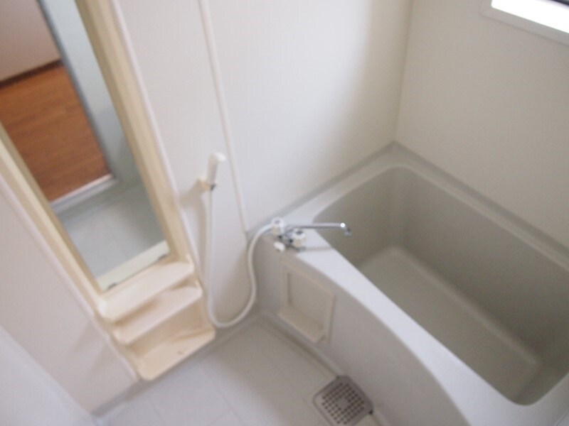 タウンハイツマツダＢの物件内観写真