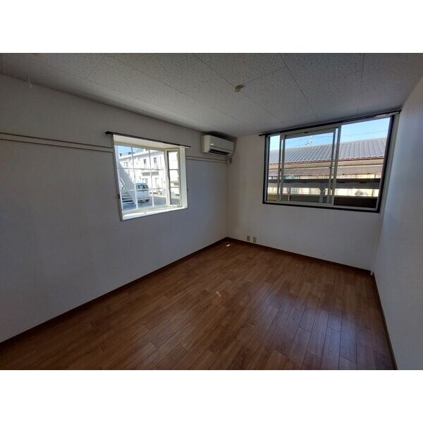 コルティオ３の物件内観写真