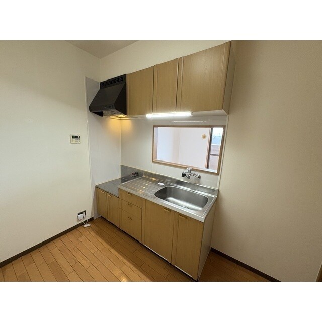 フローラ大塚壱番館の物件内観写真