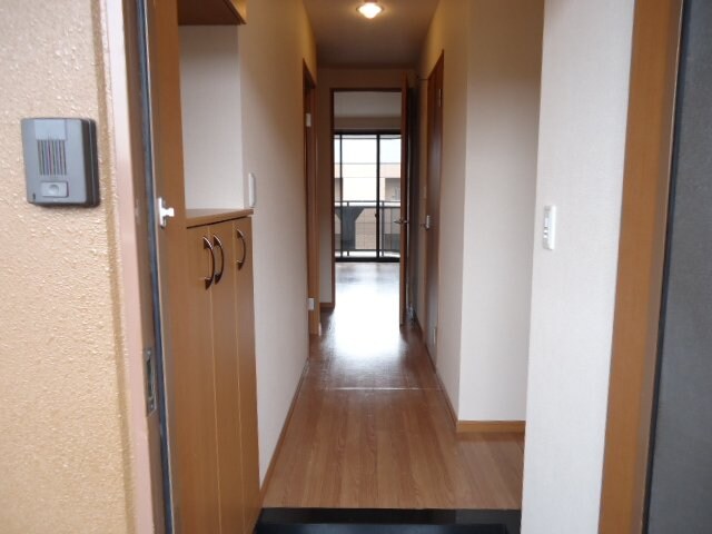 クローバーハウスＢの物件内観写真