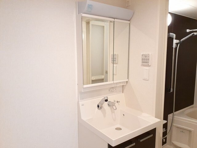 イースト　アヴェニューの物件内観写真