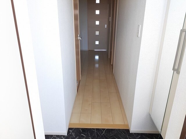 イースト　アヴェニューの物件内観写真