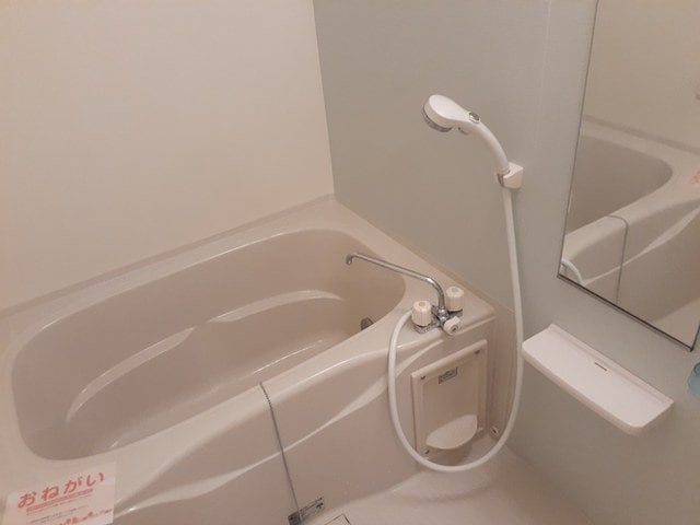 ヒルサイド・ブローテＣの物件内観写真