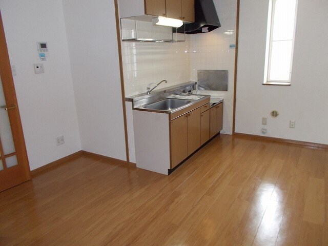 エスニックハウスＡ棟の物件内観写真